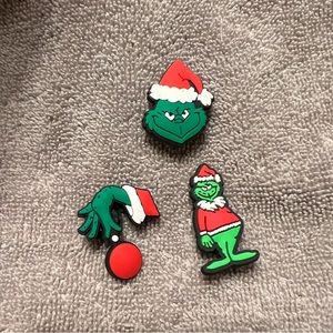 Grinch croc charms
